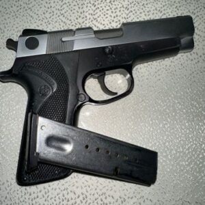 אקדח סמית אנד ווטסון