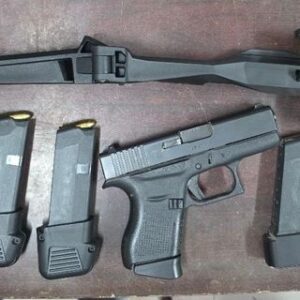 גלוק 43 + אביזרים ומחסניות